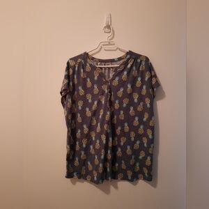 Pineapple Print Short Sleeve Top